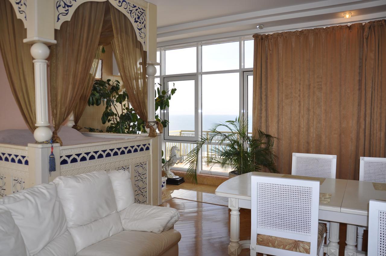 Apartment Arcadia Palace With Sea View Odesa