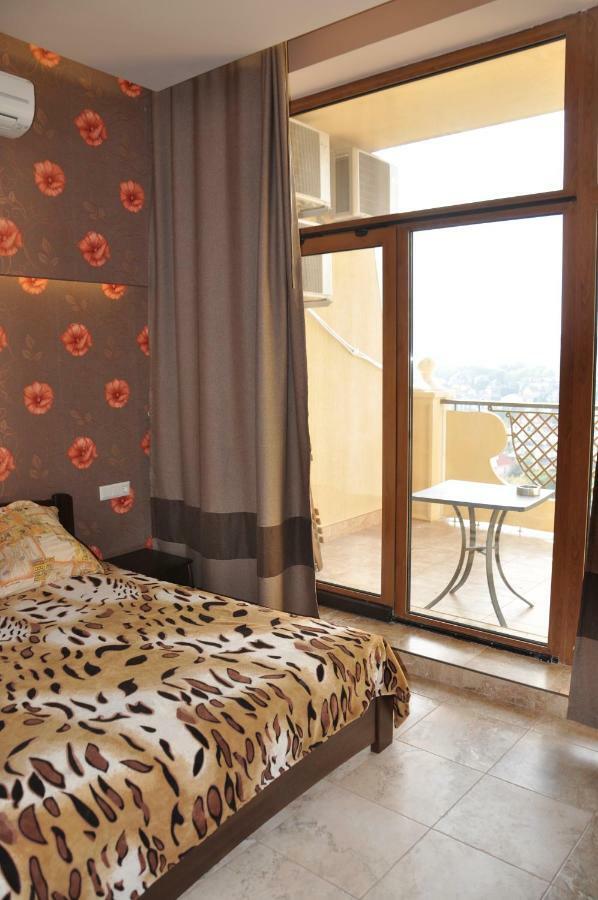 Arcadia Palace With Sea View Apartment